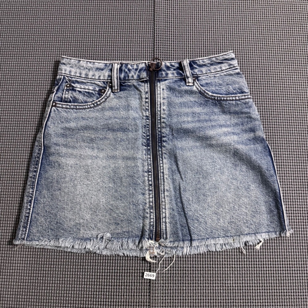 We The Free Womens Blue Acid Wash Denim Mini Skirt Size 24